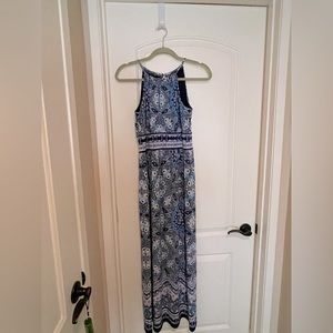 Roz & Ali Maxi Dress.